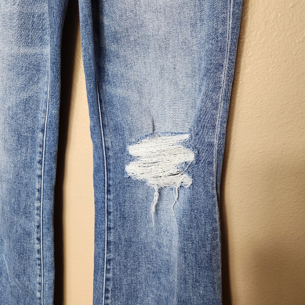 Stylish Light Blue Flare Jeans - Picture 5 of 15